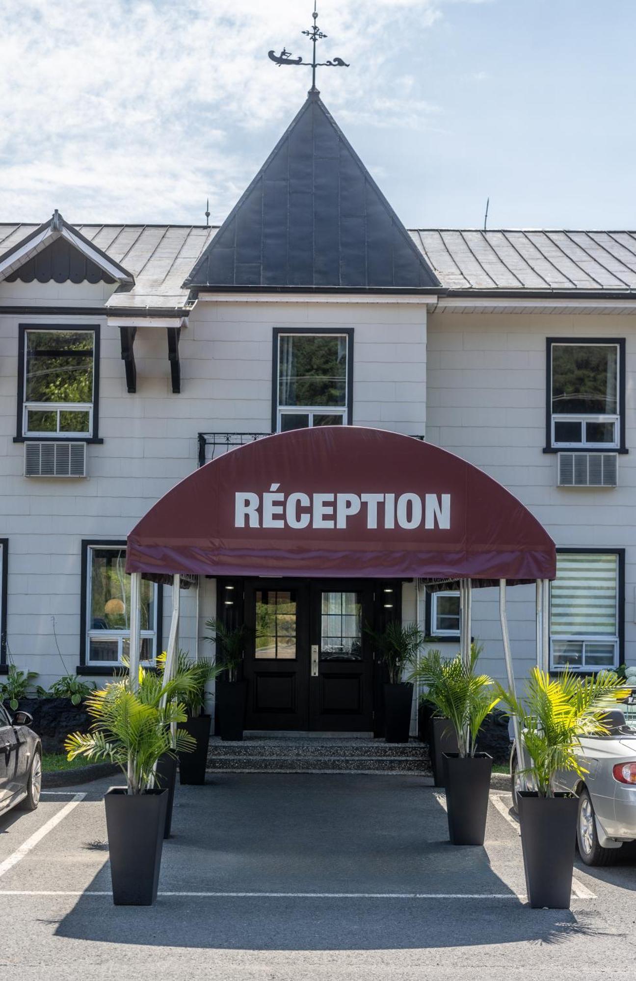 Manoir Lac-Etchemin Exterior photo