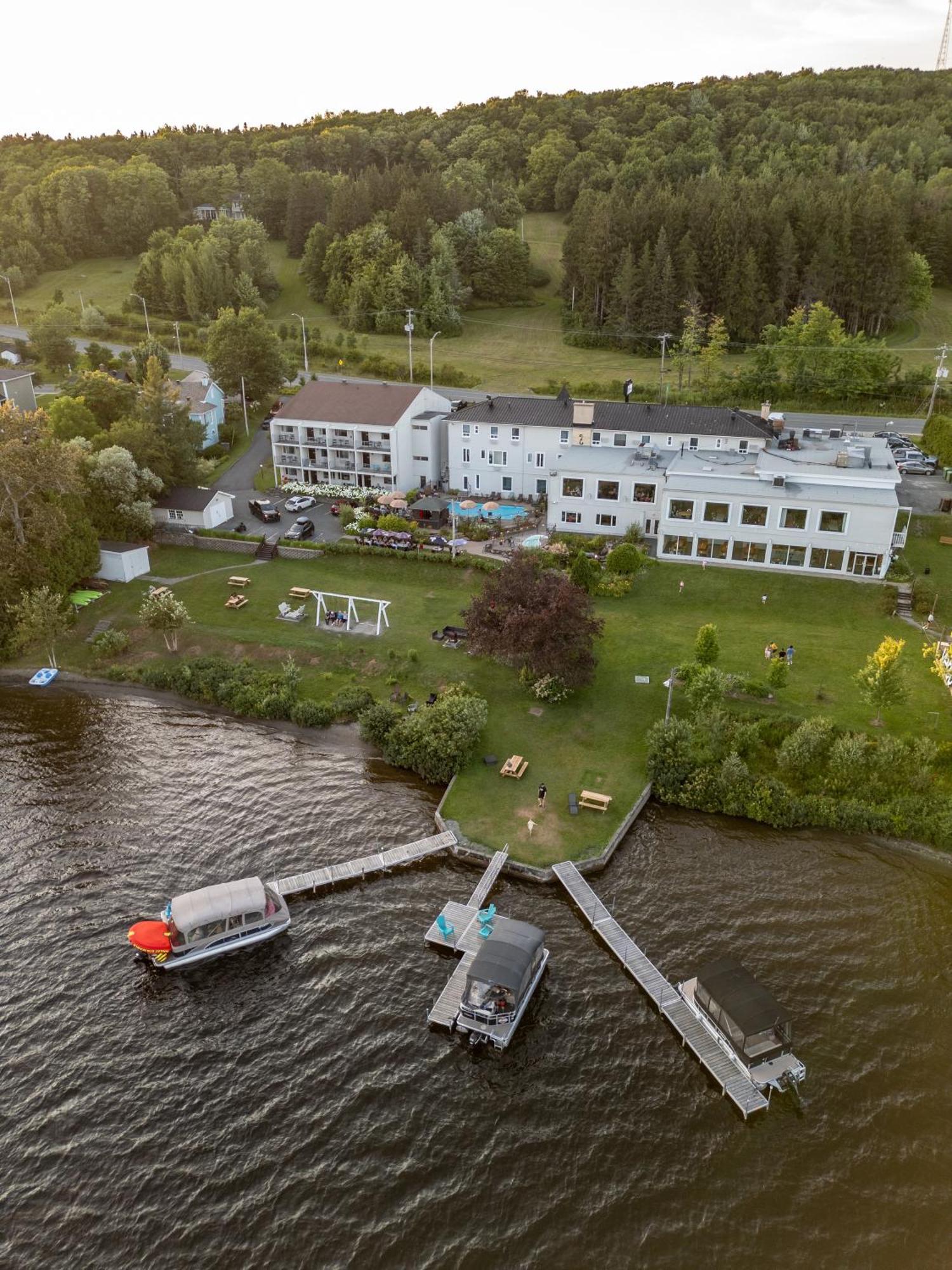 Manoir Lac-Etchemin Exterior photo